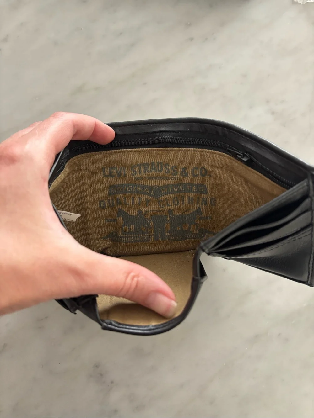 Levi's Black Leather Trifold Wallet